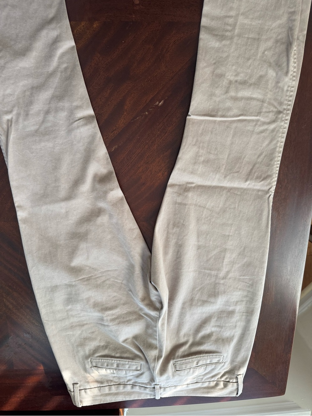 Banana Republic Women's Boot Cut Jeans in Light Beige - Picture 3 of 3